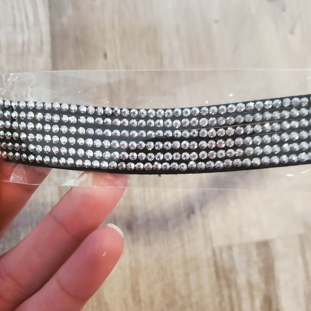 𝅺Costume jewelry bracelet